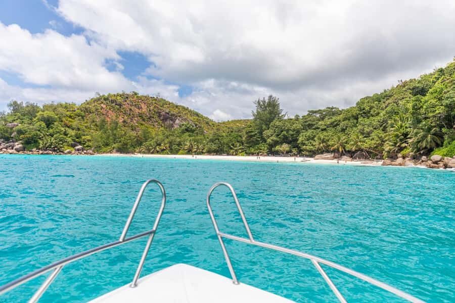 Cousin Curieuse and St Pierre & BBQ Lunch - Weather and the boat reality: the one risk you should plan for