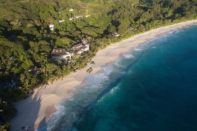 Full day (5-6 hours) island tour on Mahé with pick-up - Quick hits for your Mahé day
