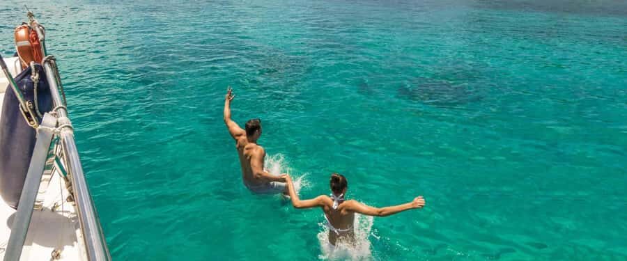 Glassbottom boat & Crystalkayak SteAnneMarinePark Snorkeling - Fish Feeding Before You Snorkel: A Simple Trick to See More