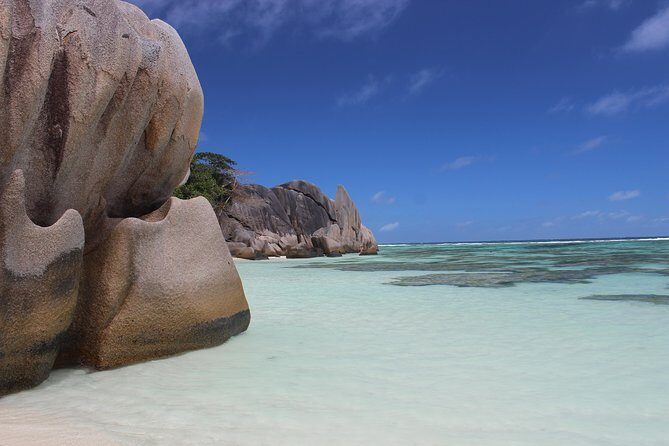 Island tour with the beach buggy - The stop-by-stop plan: Sauzier to Takamaka