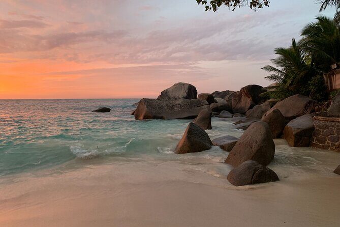 LGBTQIA, we look forward to seeing you | Island tour | Mahé | Seychelles - Anse Royale and Beau Vallon: where the tour actually gives you beach time