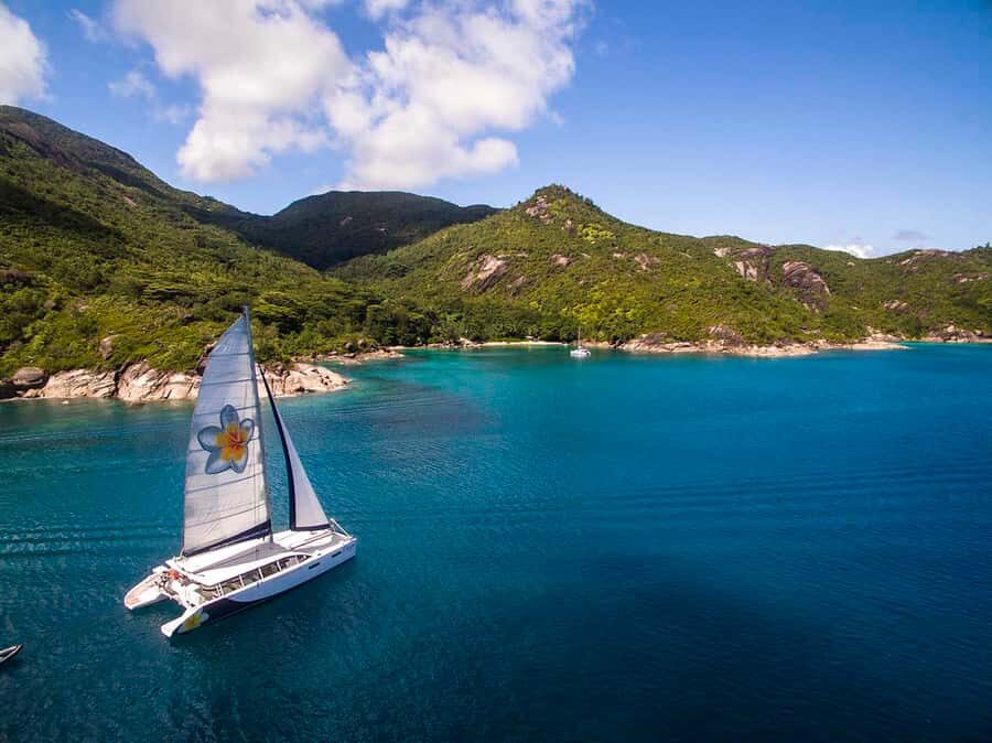Mahé: Baie Ternay Park Catamaran Cruise with BBQ Lunch - Riding Along Mahé’s Northern Coast: Views Between Stops