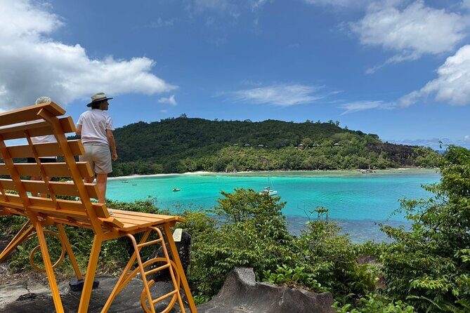 Mahe island Seychelles , unforgettable & adventurous tour - Stop 4: Victoria Market for fish, fruit, and real conversations