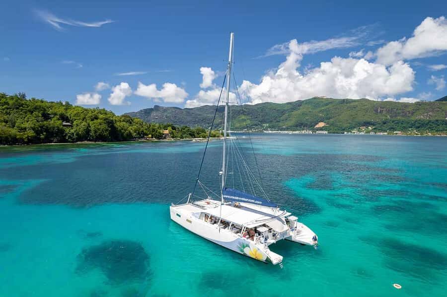 Mahé: Saint-Anne Marine Park and Moyenne Island Cruise - Key highlights you’ll care about
