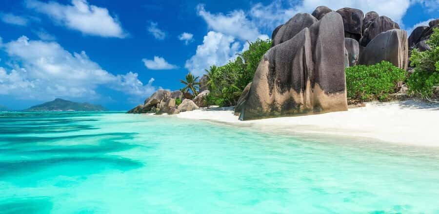 Praslin: Curieuse & St-Pierre Boat Adventure with Snorkeling - Timing and logistics: what to watch for during transfers