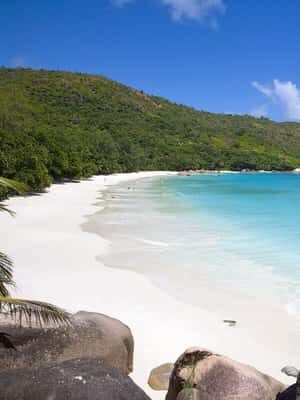 Praslin : Private tour - Price and logistics: a private day that moves at a human pace
