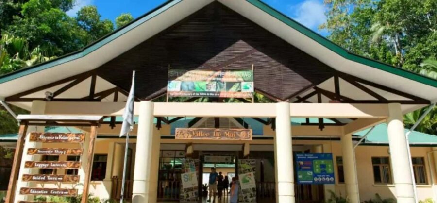 Praslin : Tour (Shared) - Anse Georgette Lunch Stop: Beach Time Without the Stress