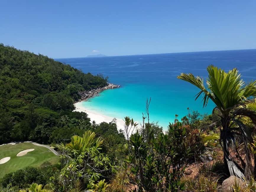 Praslin : Tour (Shared) - What to Bring (and What to Skip) for a Beach + Hike Day
