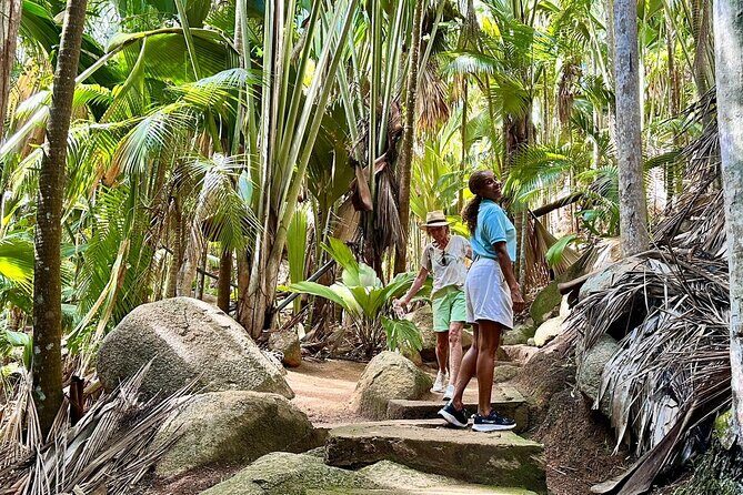 Private Tour of Praslin Island Seychelles - How your guide shapes the day around your interests