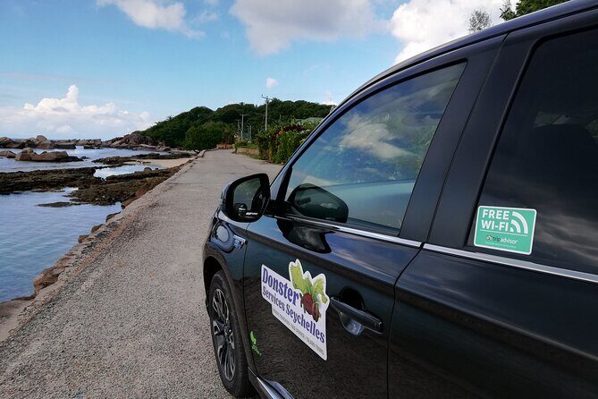 Private Transfer from PRASLIN Ferry Terminal - Why A Private Praslin Transfer Beats Taxi Lines