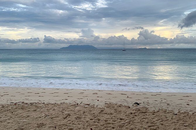 Seychelles Island Tour (PRIVATE 4 hours or 8 Hours) - Entering the Right Mode on Mahé: Private 4 vs 8 Hours