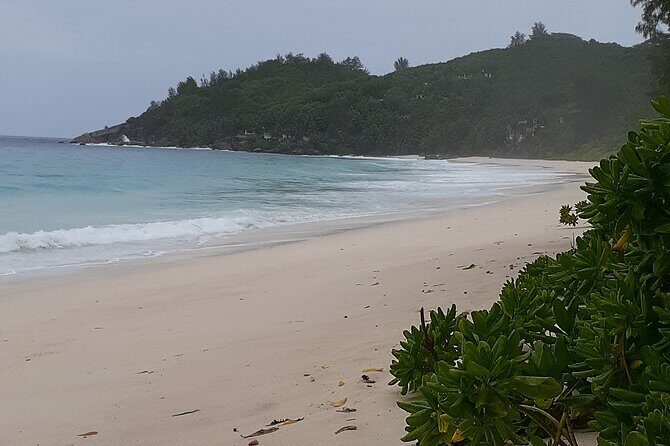 Taxi service & Mahe Island tours - A Private Taxi Tour That Keeps Mahe on Your Time